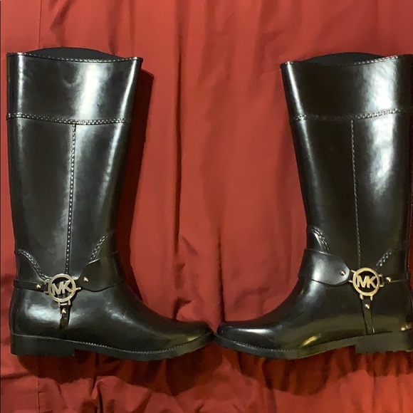 Michael Kors Fulton Harness Tall Rainboot - Picture 2 of 6